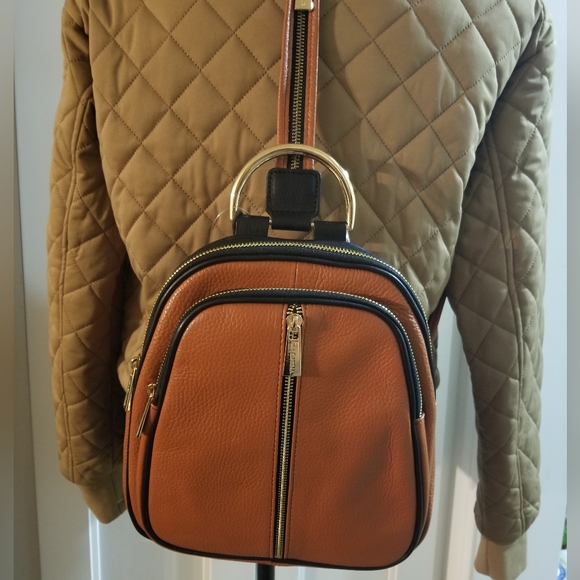 NWT! Valentina Italian Pebbled Leather Orange Backpack Sling/Shoulder Bag - Picture 8 of 14